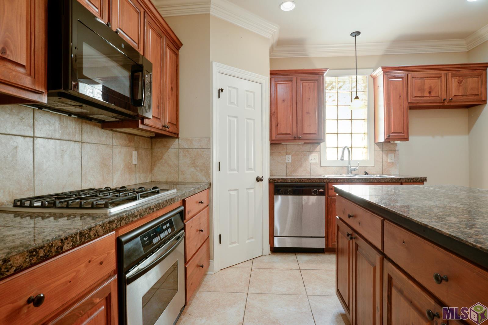 5822 Hidden Ridge Lane Baton Rouge, LA 70816 - Photo 7 of 16
