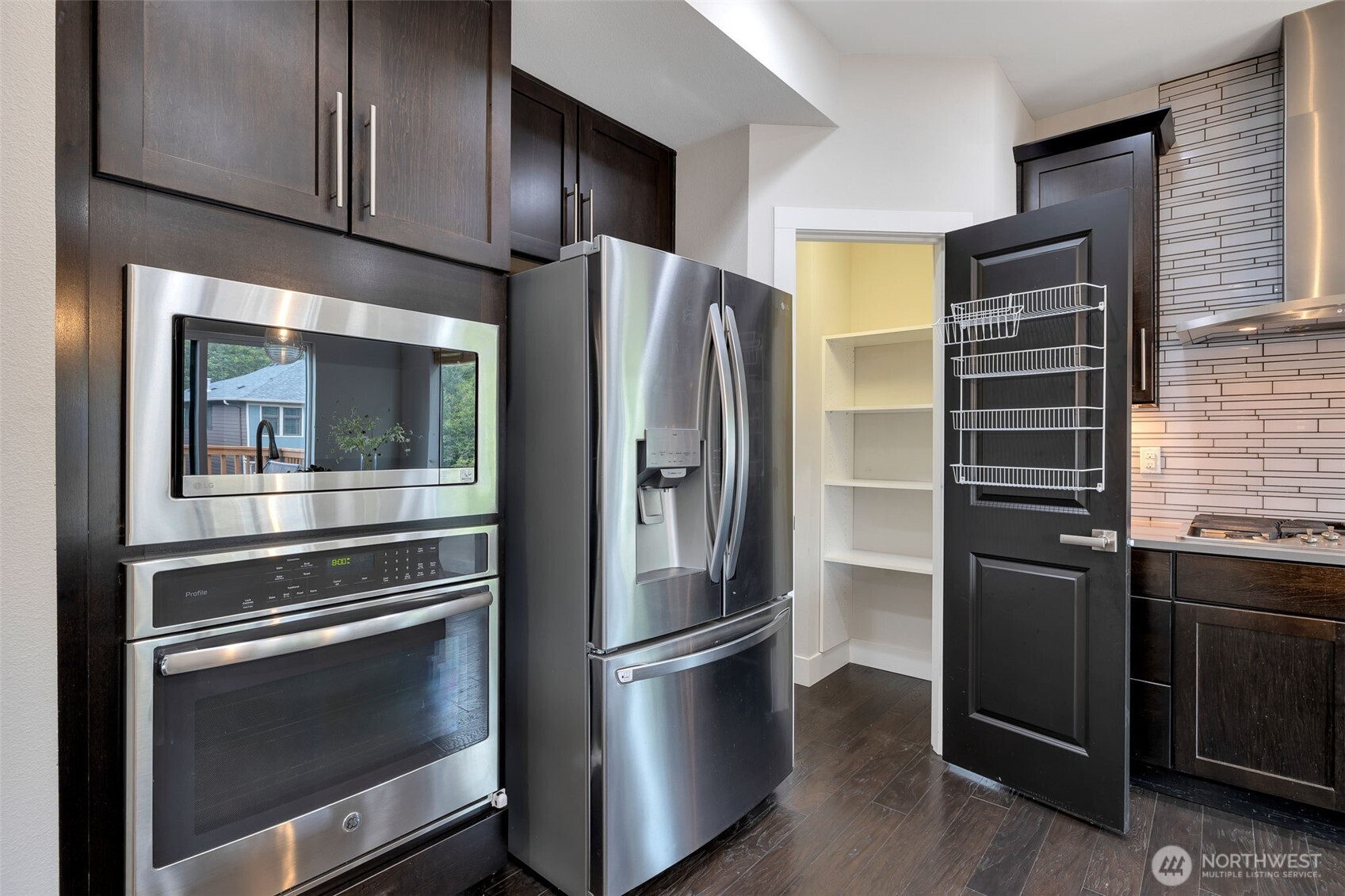 20513 Richmond Road Bothell, WA 98012 - Photo 12 of 40