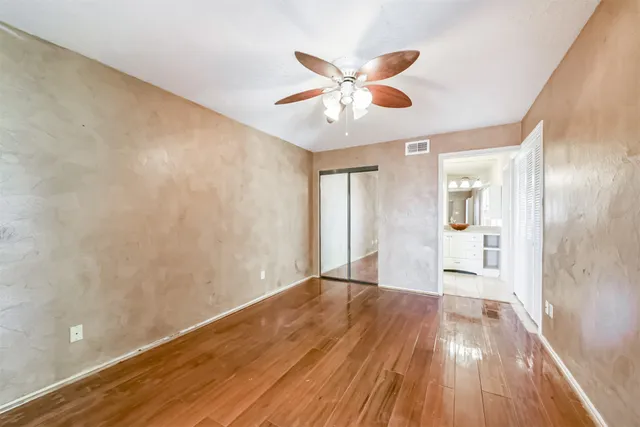 $224,500 | 200 Fountain Lake West, Unit 132, Livingston, TX 77351