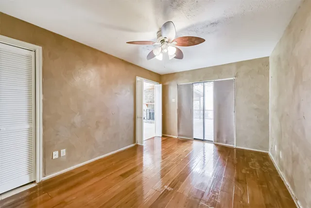 $224,500 | 200 Fountain Lake West, Unit 132, Livingston, TX 77351