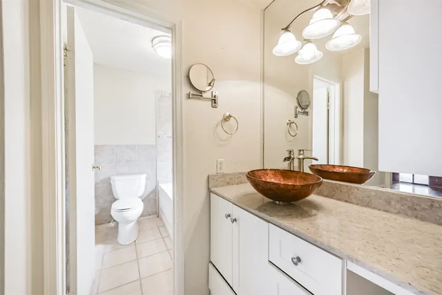 $224,500 | 200 Fountain Lake West, Unit 132, Livingston, TX 77351