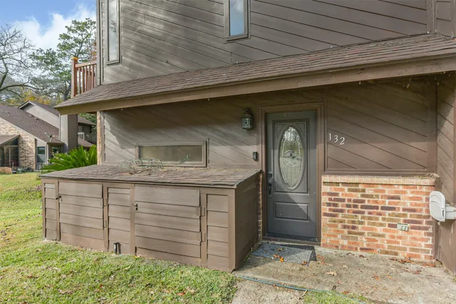 $224,500 | 200 Fountain Lake West, Unit 132, Livingston, TX 77351