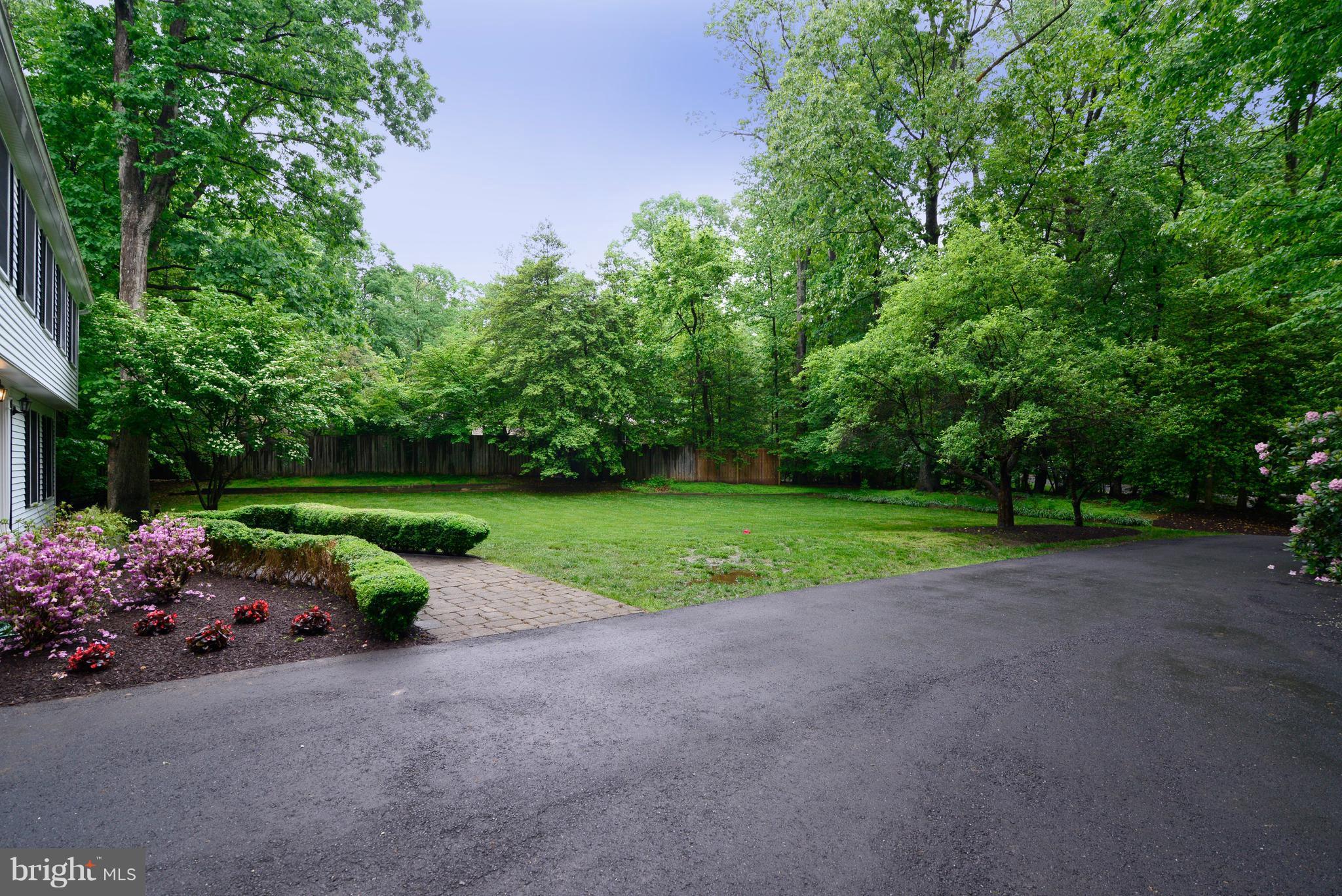 2602 Oldwick Court Reston, VA 20191 - Photo 26 of 29 Exterior (Front)