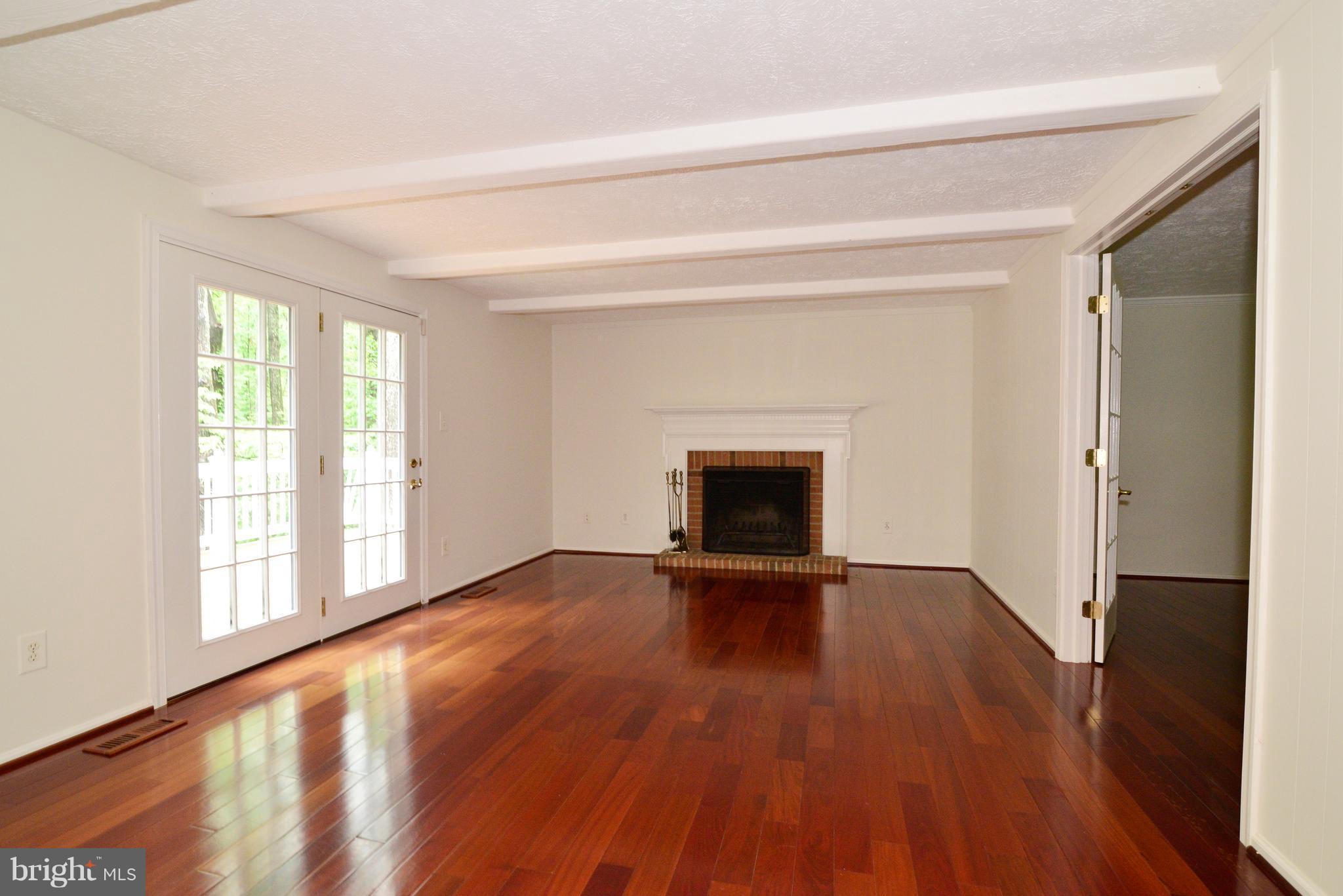 2602 Oldwick Court Reston, VA 20191 - Photo 5 of 29 Family Room