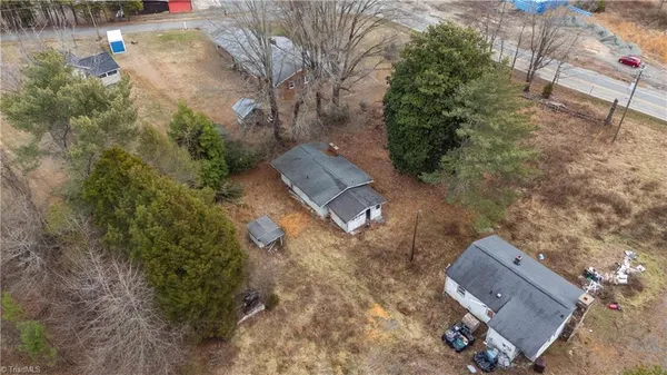 $325,000 | 1125 North Main Street, Walnut Cove, NC 27052