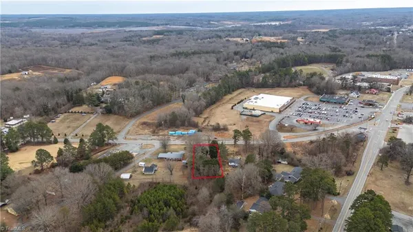 $325,000 | 1125 North Main Street, Walnut Cove, NC 27052