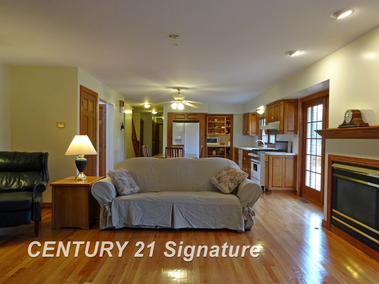 7159 Curtis Road Frankenmuth, MI 48734 - Photo 6 of 46