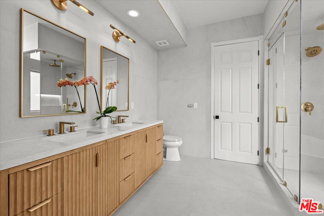 6730 Esplanade Street Playa del Rey, CA 90293 - Photo 25 of 38