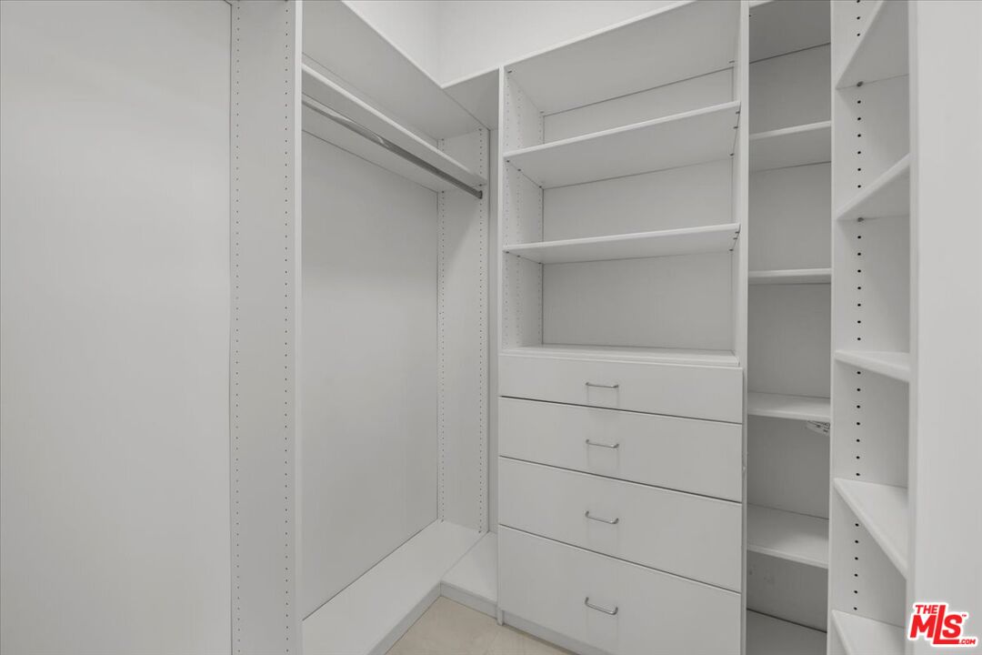 6730 Esplanade Street Playa del Rey, CA 90293 - Photo 27 of 38
