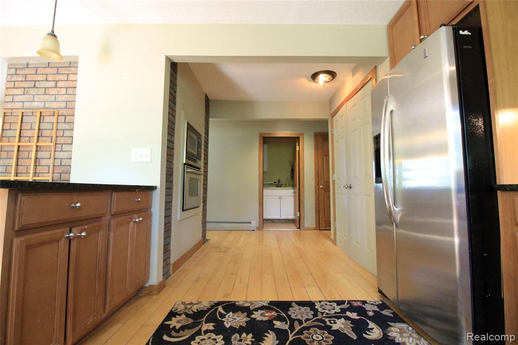 3515 Lahring Road Linden, MI 48451 - Photo 6 of 27