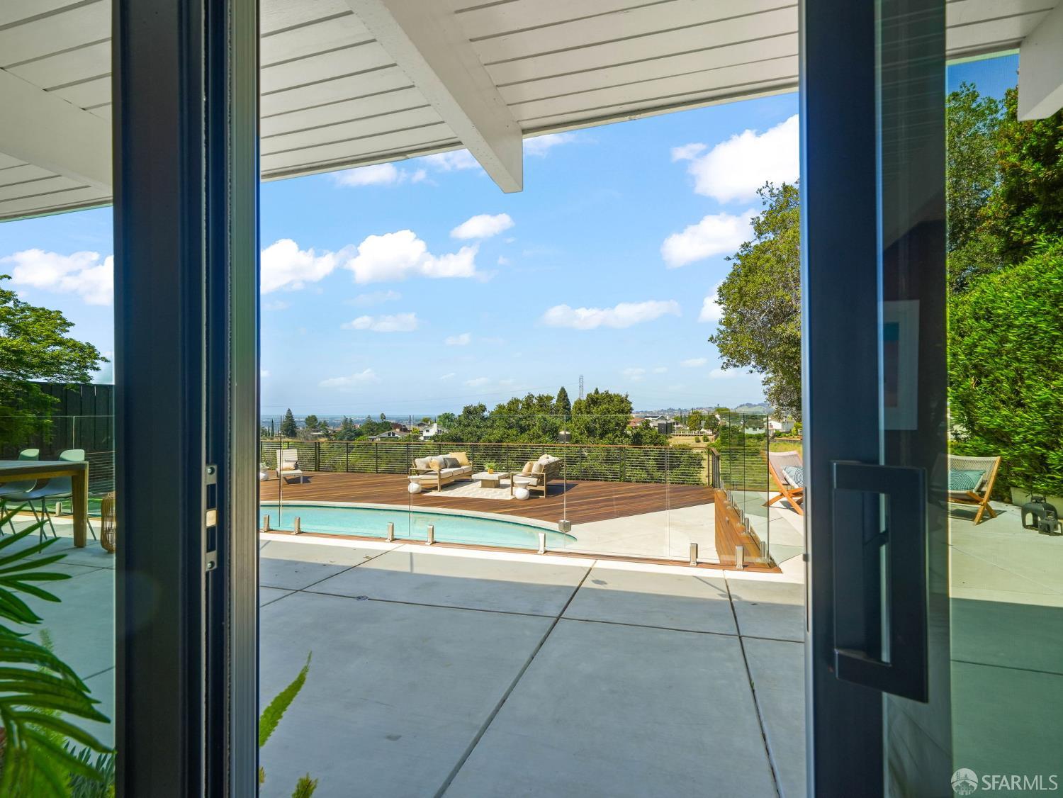 5664 Greenridge Road Castro Valley, CA 94552 - Photo 20 of 59 a view of sky from window