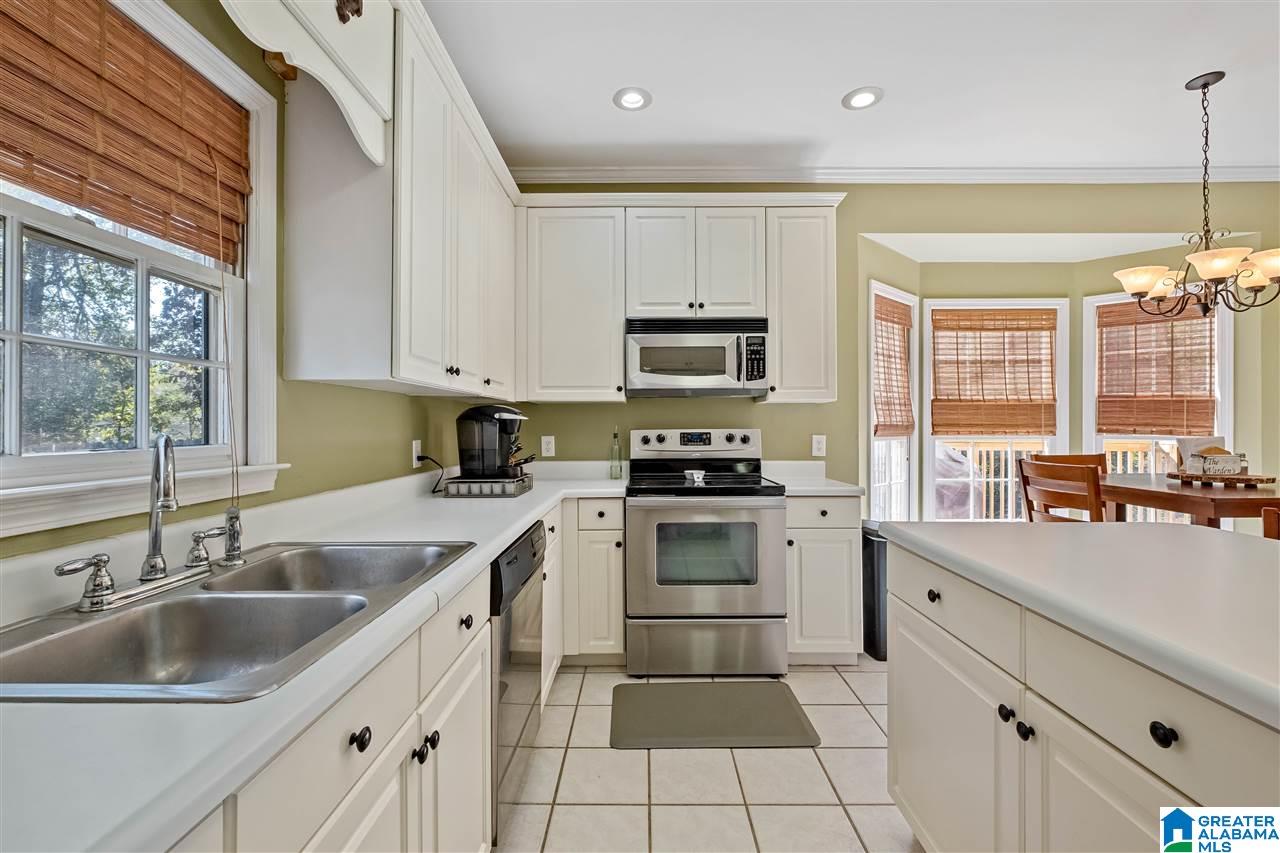 483 Russet Hl Road Birmingham, AL 35244 - Photo 8 of 31
