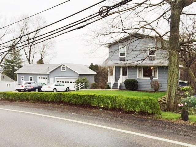 1211 Maple St Extension Coraopolis, PA 15108 - Photo 1 of 24 Gallery Image 1