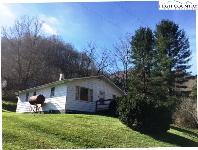 449 Cabbage Creek Road Creston, NC 28615 - Photo 4 of 24 Gallery Image 4