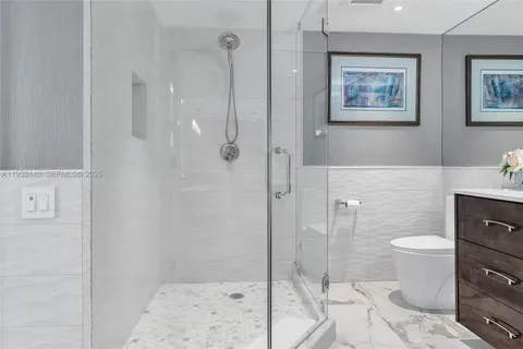 $1,995,000 | 9 Island Avenue, Unit 2104, Miami Beach, FL 33139