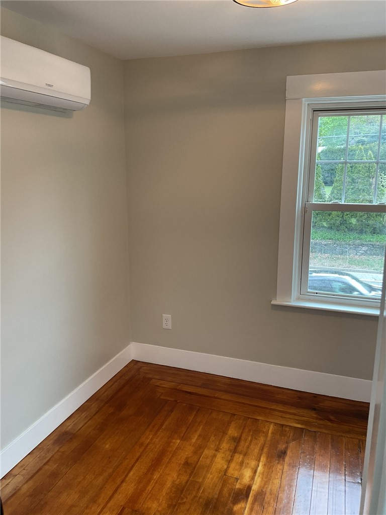 4196 Post Road Warwick, RI 02818 - Photo 27 of 39