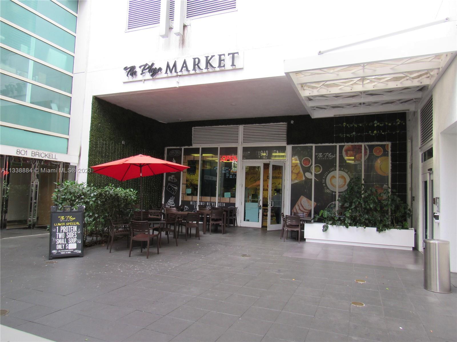 Plaza on Brickell Miami, FL 33131 - Photo 31 of 31 a view of a cafe with sitting area