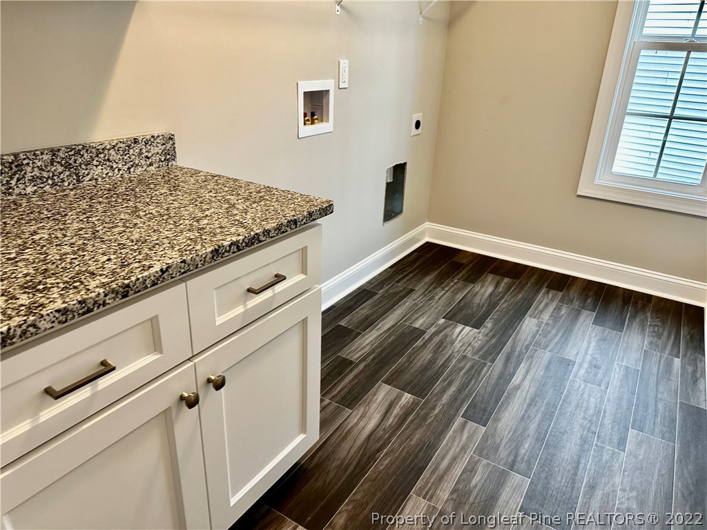 3266 Nottinghill Road Fayetteville, NC 28311 - Photo 9 of 20 Gallery Image 9
