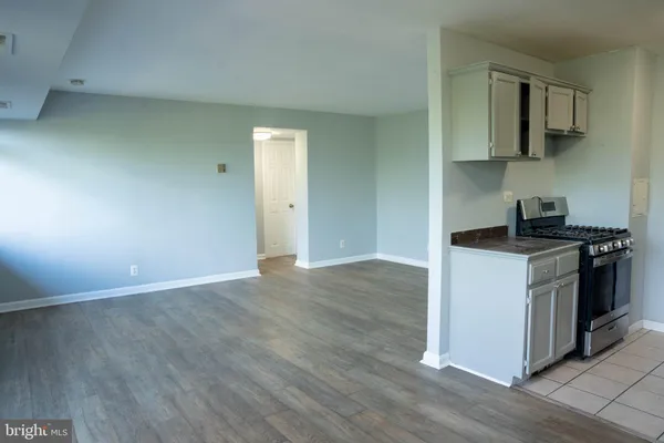 $1,850 | 5801 Quantrell Avenue, Unit 306, Alexandria, VA 22312