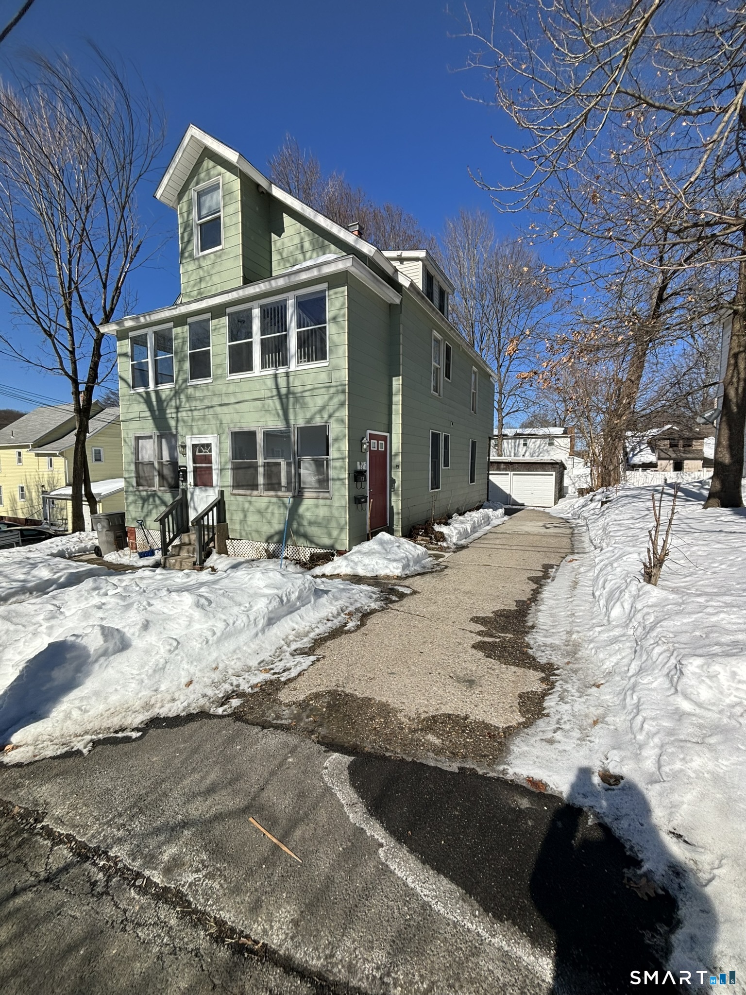 11 Roberts Street, Unit 3 Bristol, CT 06010 - Photo 1 of 11 a view of large building
