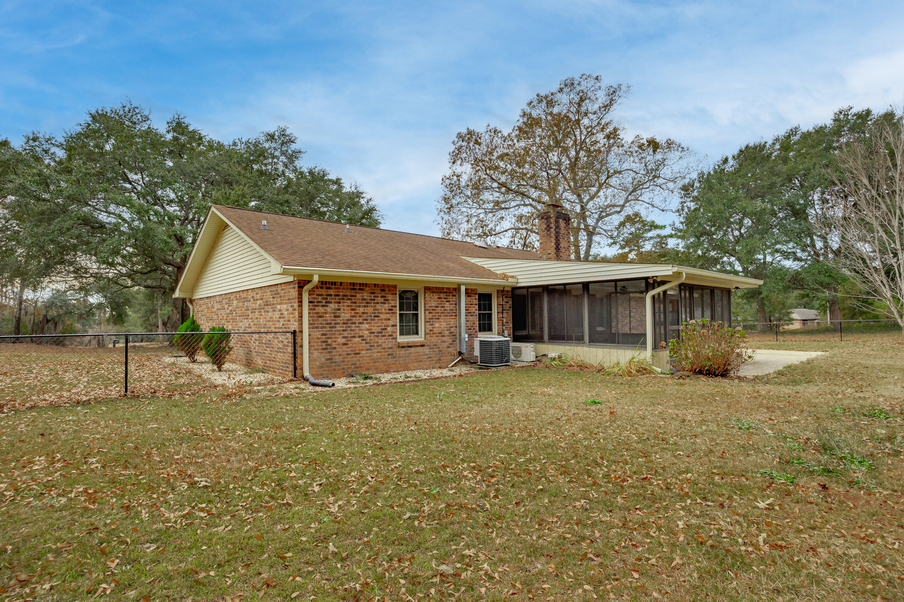 7085 Meeting House Road Dalzell, SC 29040 - Photo 26 of 31 Gallery Image 26