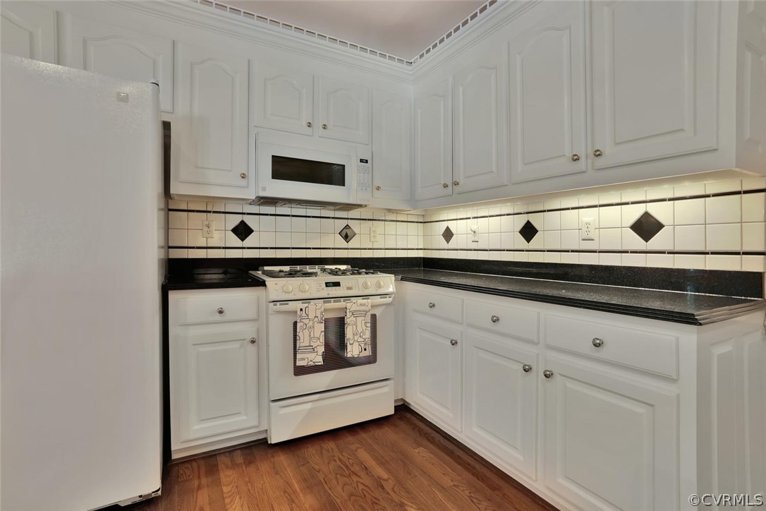 14331 Sylvan Ridge Road Chesterfield, VA 23838 - Photo 7 of 33 Gallery Image 7