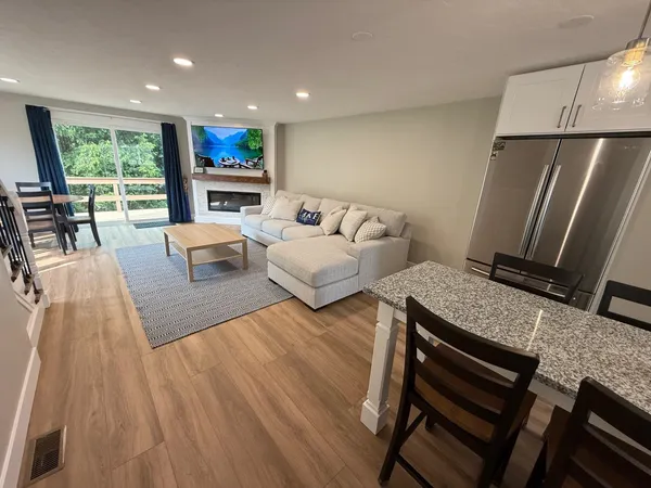$519,900 | 60 Wellington Village Drive, Unit 5, Bristol, NH 03222