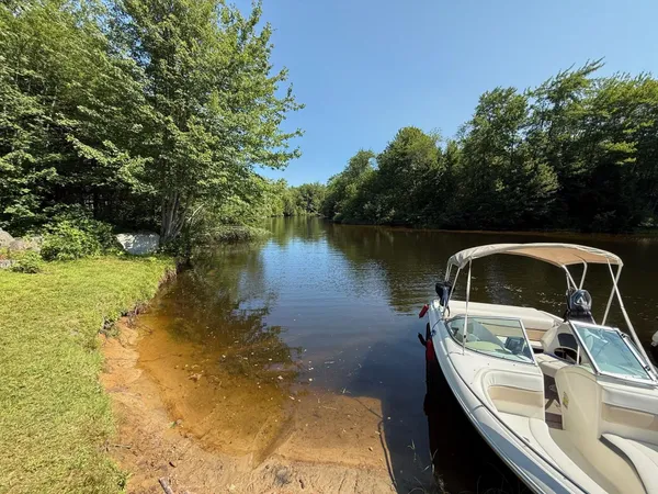 $519,900 | 60 Wellington Village Drive, Unit 5, Bristol, NH 03222