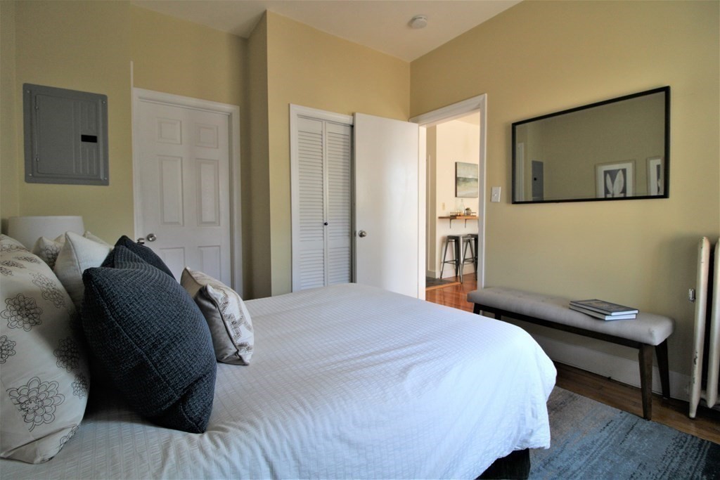 32 Winchester Street, Unit 8 Brookline, MA 02446 - Photo 7 of 12