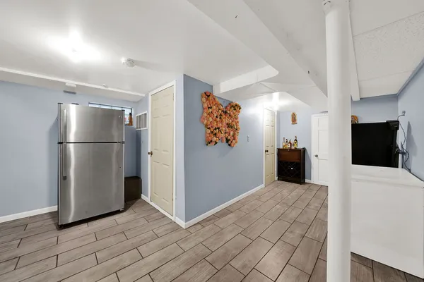 $354,900 | 6628 West 63rd Place, Chicago, IL 60638