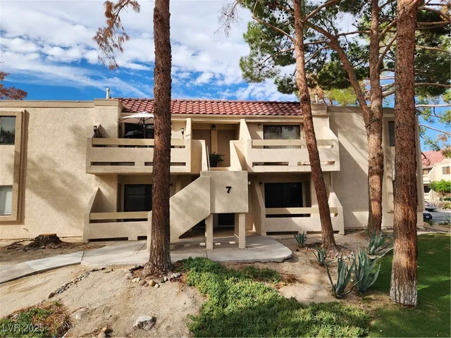 $155,000 | 3761 Desert Marina Drive, Unit 74, Laughlin, NV 89029