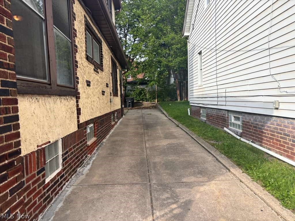 907 Rondel Road Cleveland, OH 44110 - Photo 25 of 26