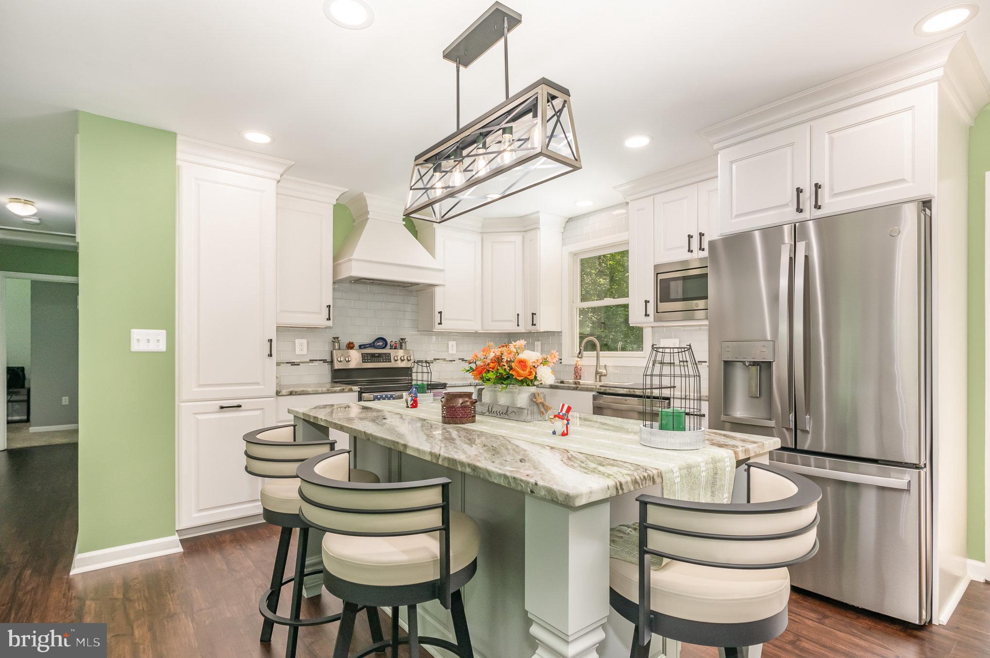 25761 Ricky Drive Hollywood, MD 20636 - Photo 6 of 41 Beautiful kitchen- Recently Renovated