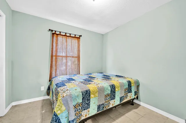 $339,900 | 421 Waterway Lane, Fort Walton Beach, FL 32547