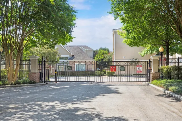 $328,000 | 12707 Boheme Drive, Unit 1401, Houston, TX 77024