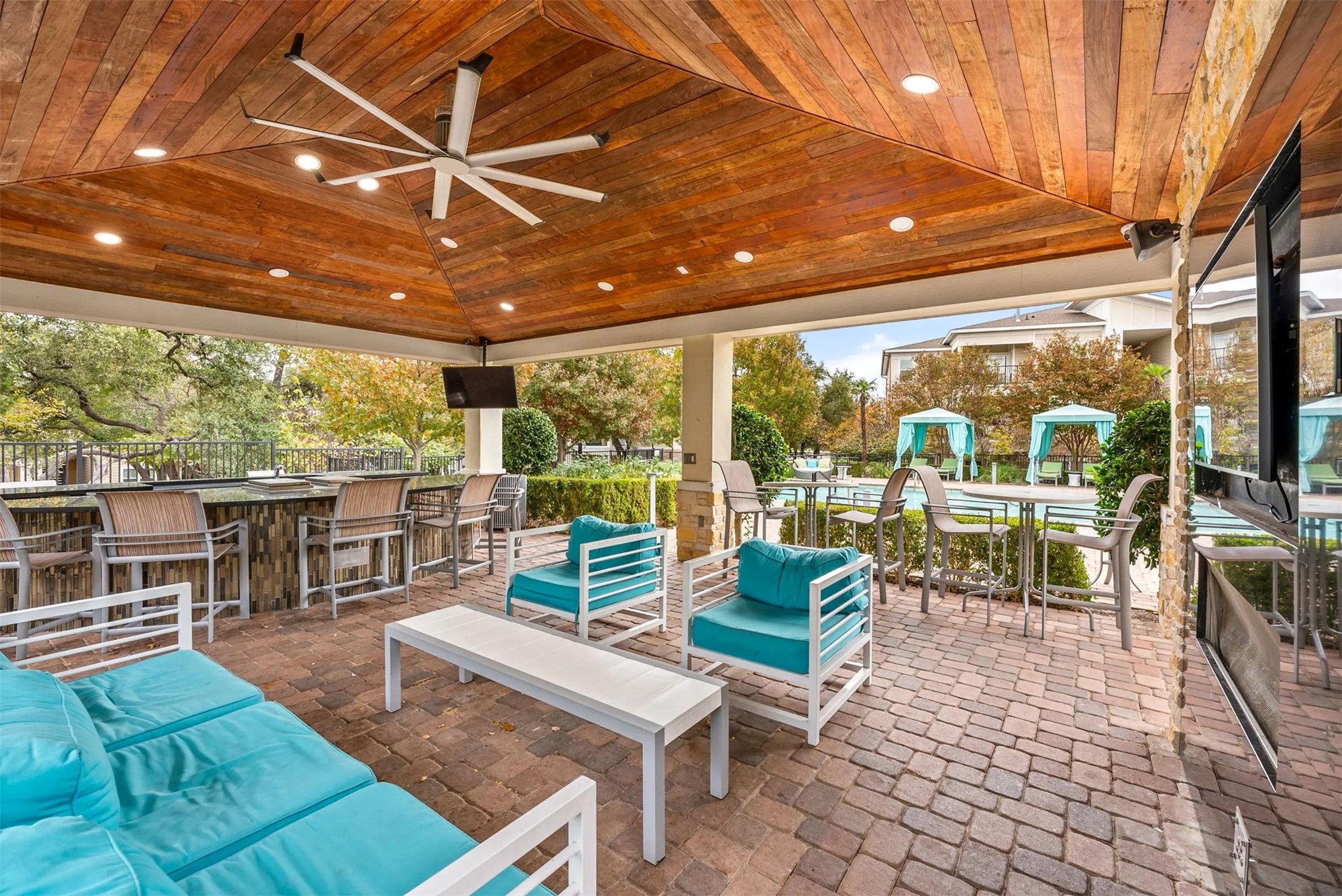 12700 Ridgeline Boulevard, Unit 5108 Cedar Park, TX 78613 - Photo 14 of 16 Up to 8 Weeks Free!
*on select units