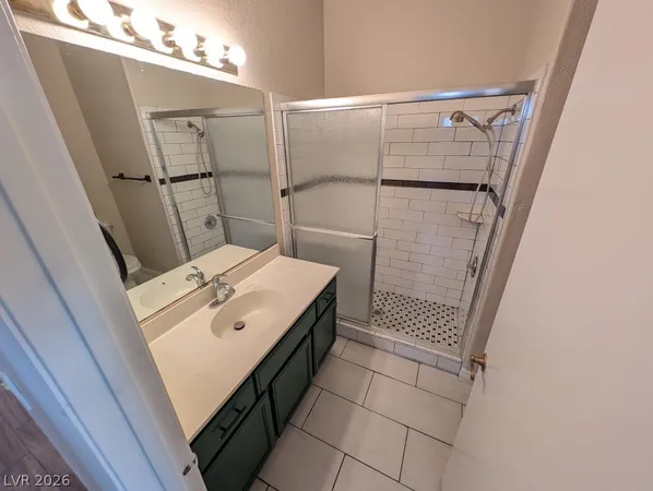 $2,000 | 731 Rising Star Drive, Henderson, NV 89014