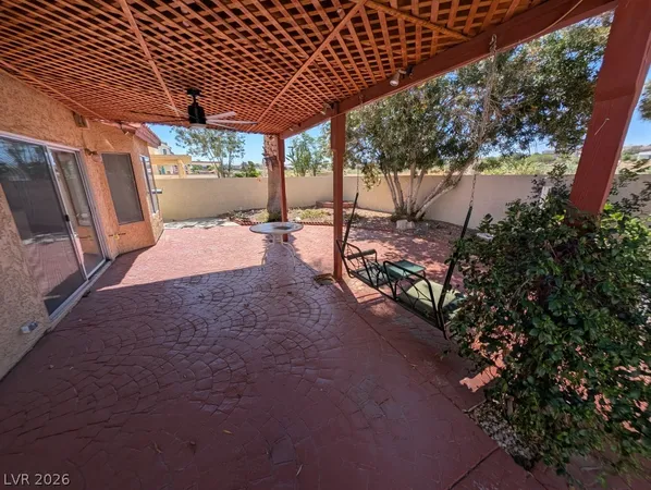 $2,000 | 731 Rising Star Drive, Henderson, NV 89014