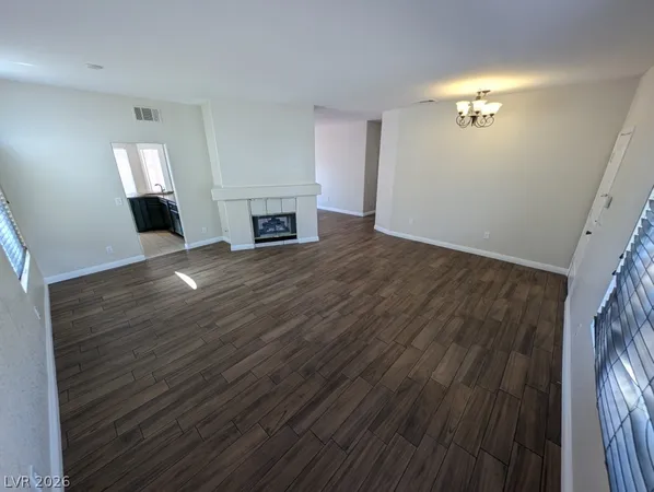 $2,000 | 731 Rising Star Drive, Henderson, NV 89014