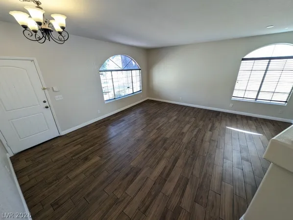 $2,000 | 731 Rising Star Drive, Henderson, NV 89014