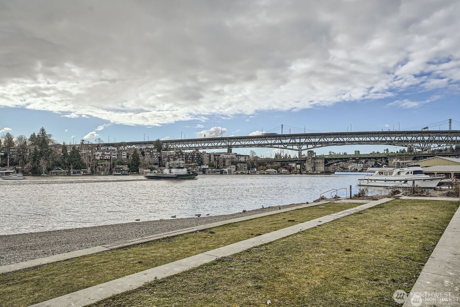 2309 North Northlake Way, Unit 5 Seattle, WA 98103 - Photo 21 of 26