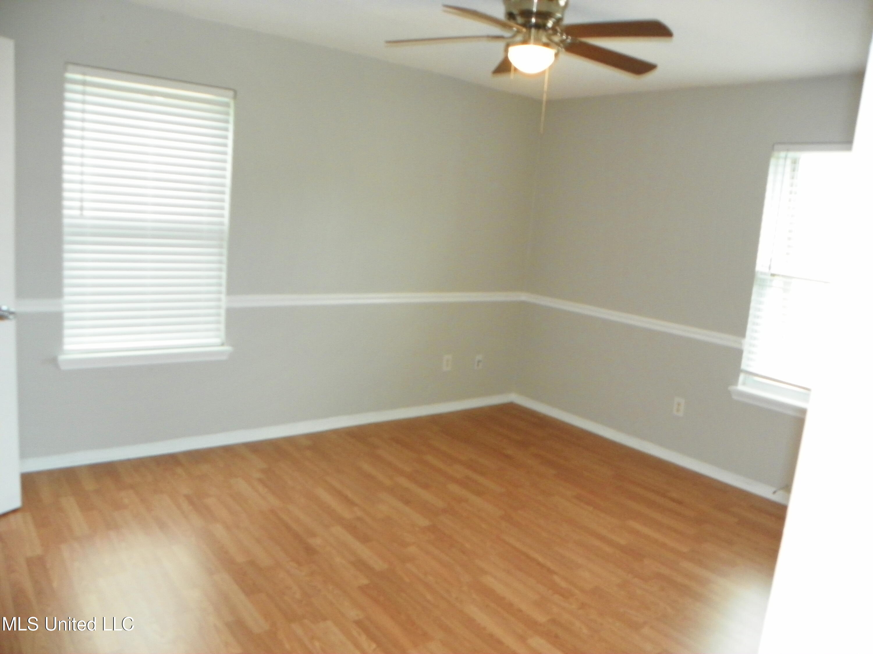 431 Bechtel Boulevard, Unit 3 Ocean Springs, MS 39564 - Photo 8 of 11 Master Bedroom