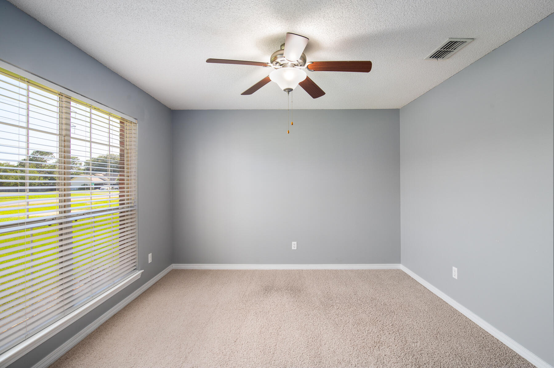 7292 Broadmoor Street Navarre, FL 32566 - Photo 13 of 43 0005-7292 Broadmoor St-MLS