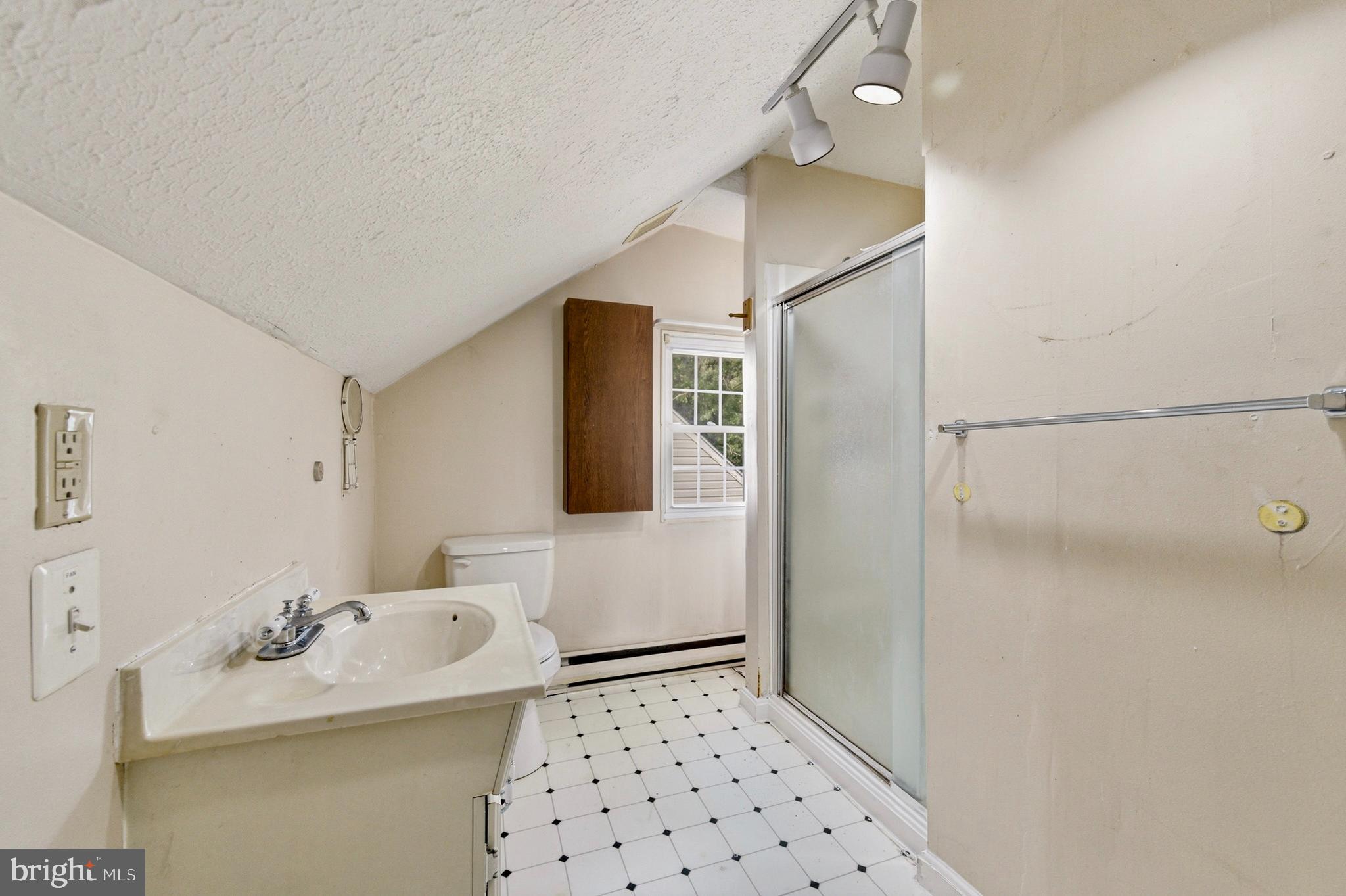 621 Woodsdale Road Baltimore, MD 21228 - Photo 29 of 59