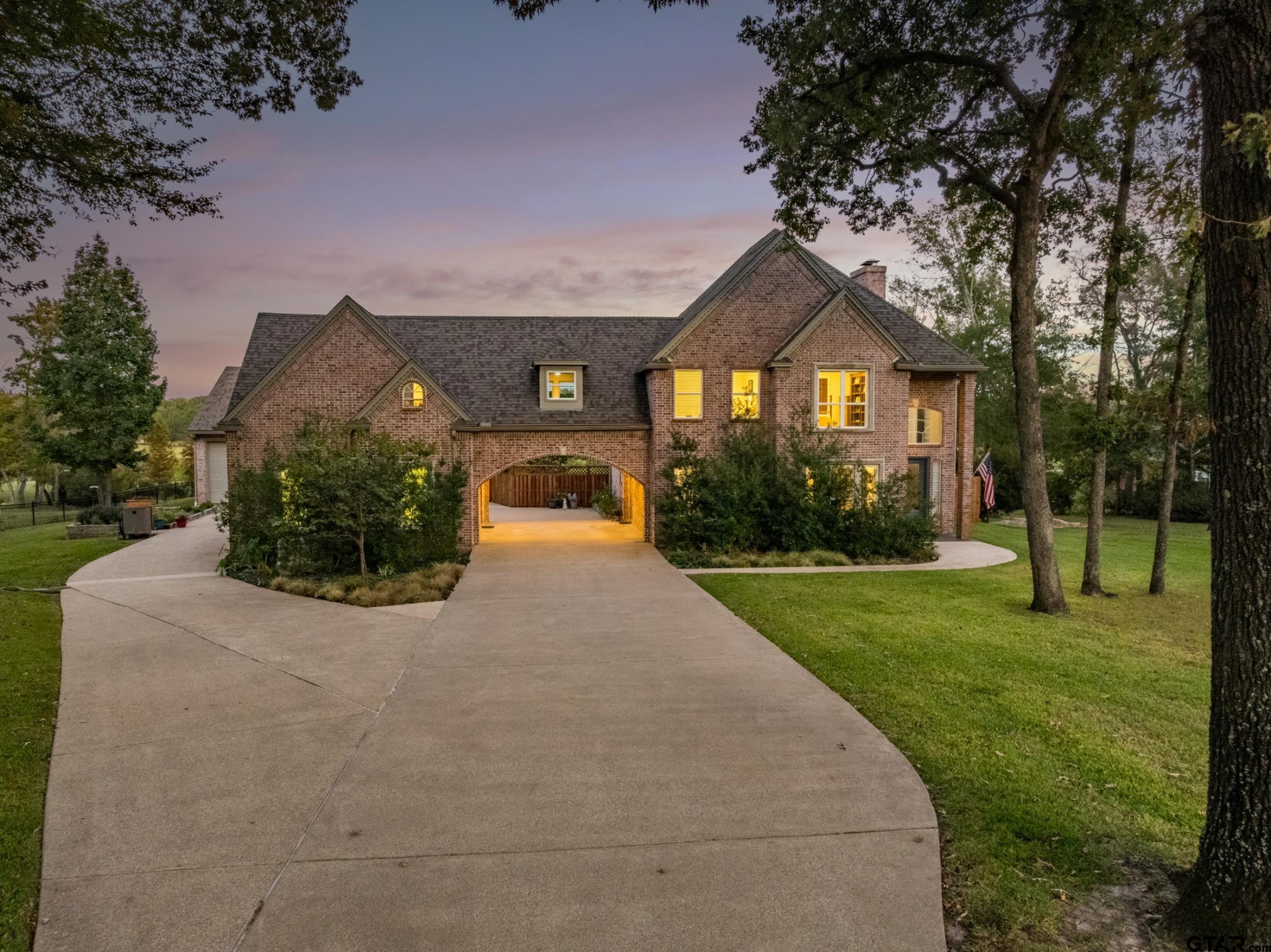 2001 Rose Pointe Athens, TX 75752 - Photo 4 of 48