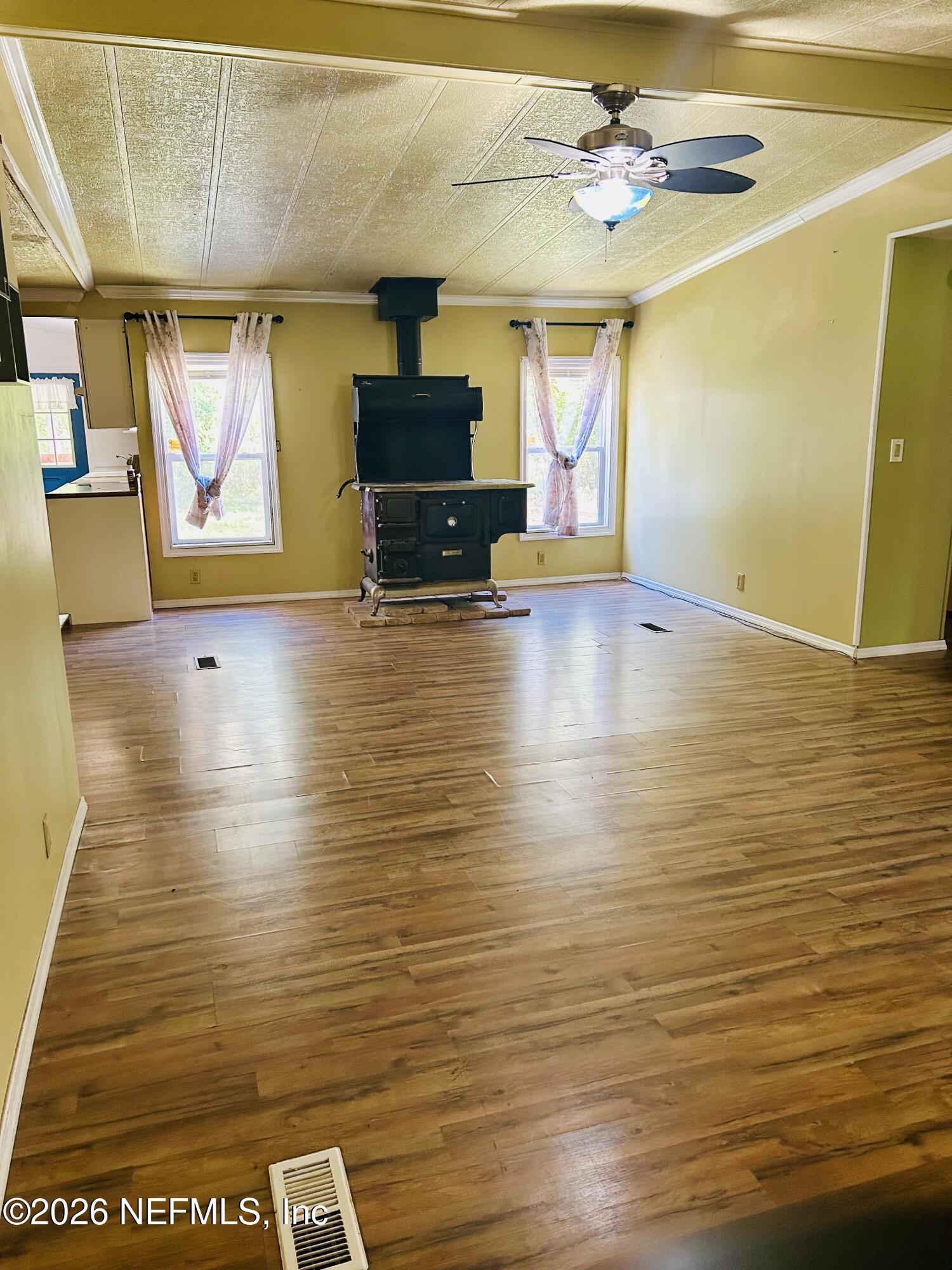 4700 Berry Court Keystone Heights, FL 32656 - Photo 6 of 66 Living Room