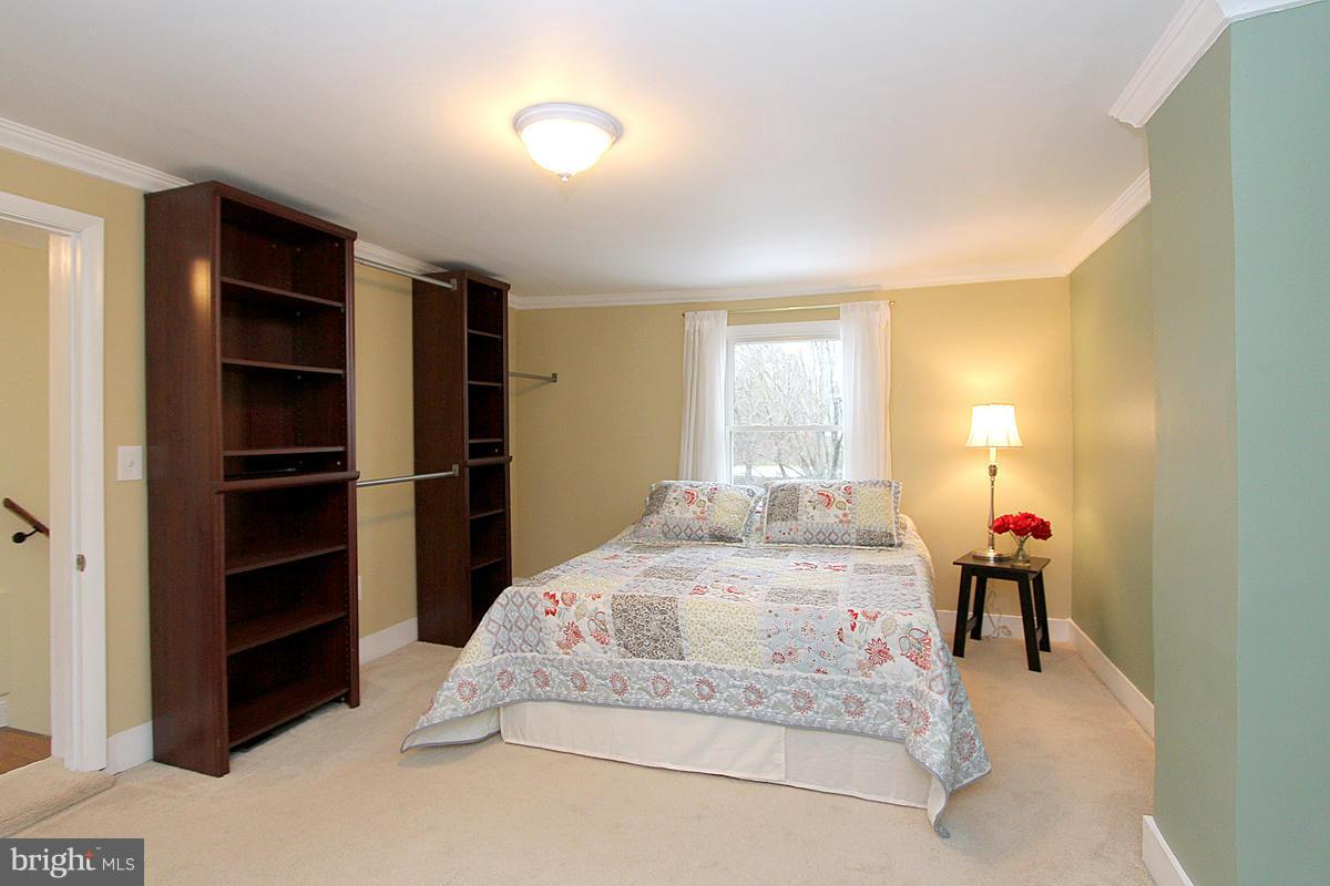 6705 Manor Woods Road Frederick, MD 21703 - Photo 17 of 28 Bedroom (Master)