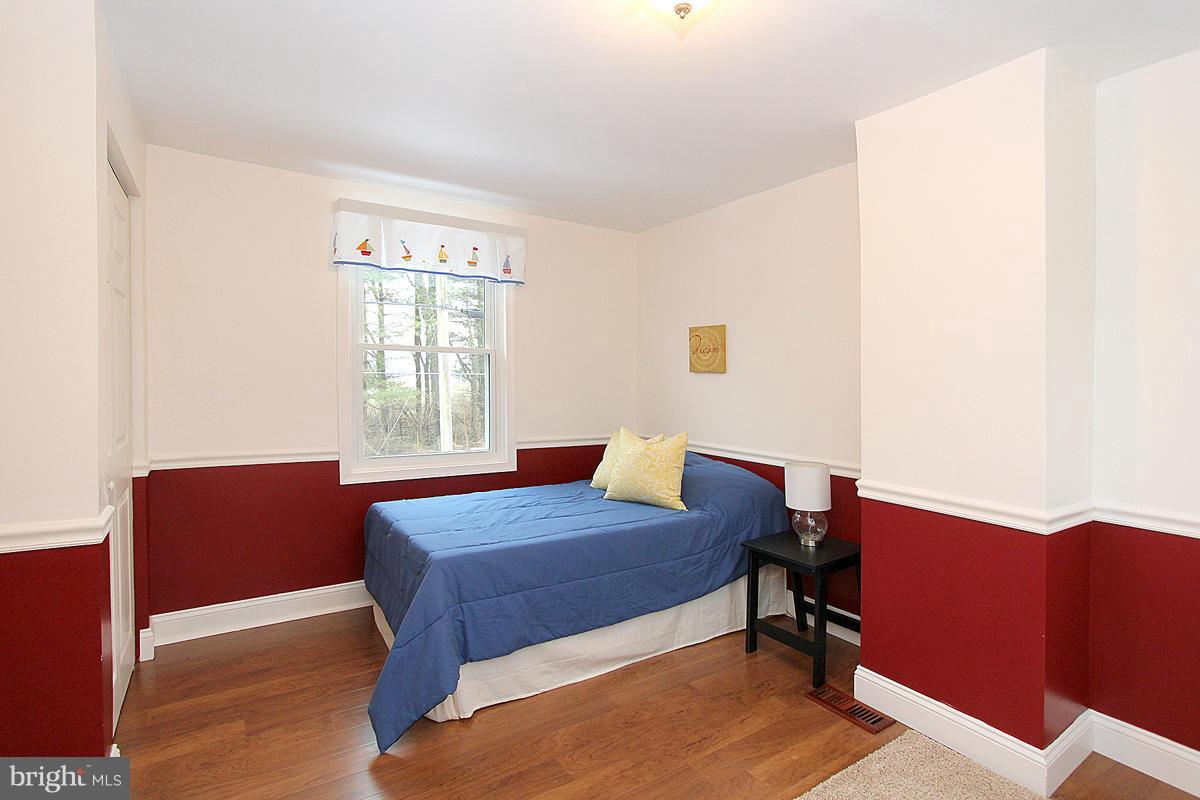 6705 Manor Woods Road Frederick, MD 21703 - Photo 20 of 28 Bedroom