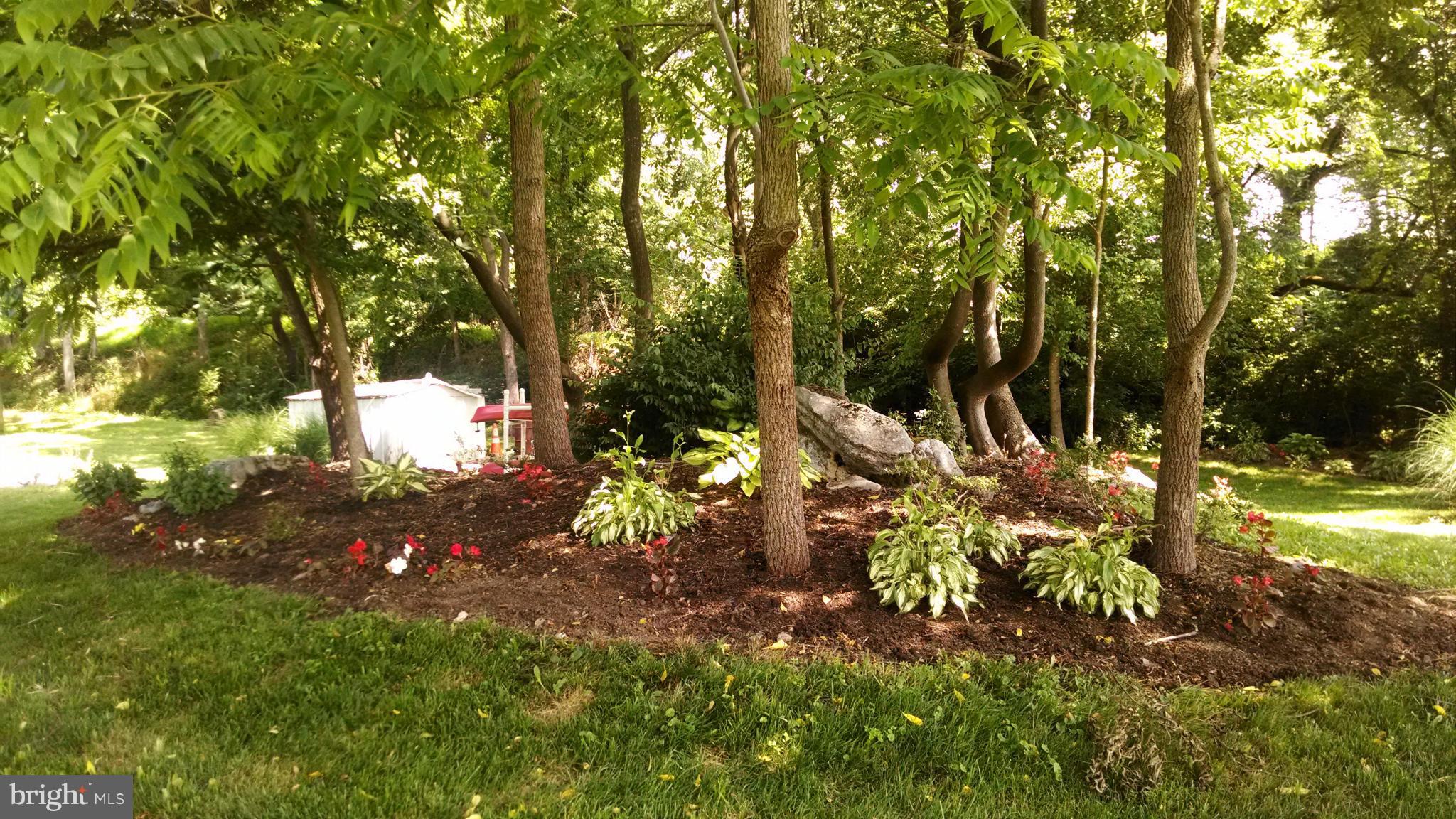 6705 Manor Woods Road Frederick, MD 21703 - Photo 26 of 28 Exterior (Rear)
