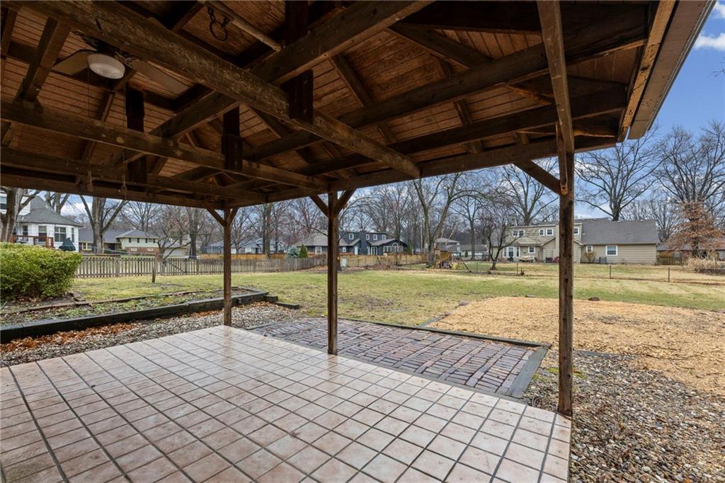 10505 Belinder Road Leawood, KS 66206 - Photo 24 of 31